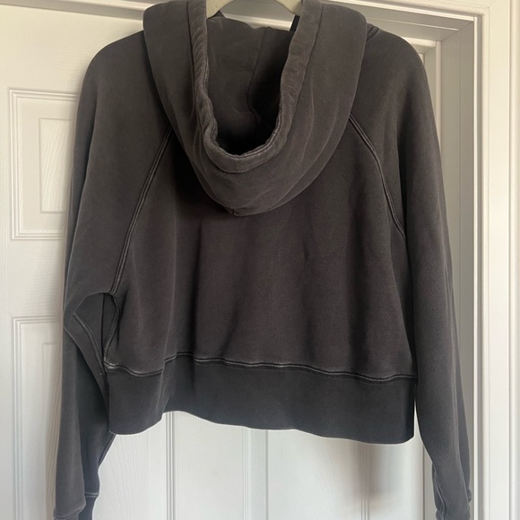 Abercrombie & Fitch Soft AF Cropped  Black Hoodie Sweatshirt L - Picture 2 of 3